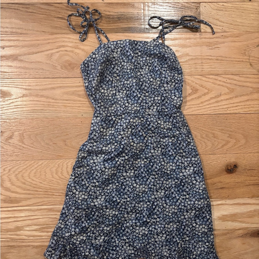 Abercrombie & Fitch Navy and White Floral Mini Dress